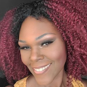 Meet your Posher, Zee